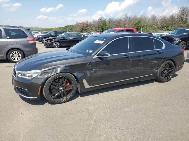 2016 BMW 750 XI