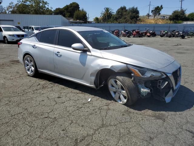 2019 Nissan Altima S