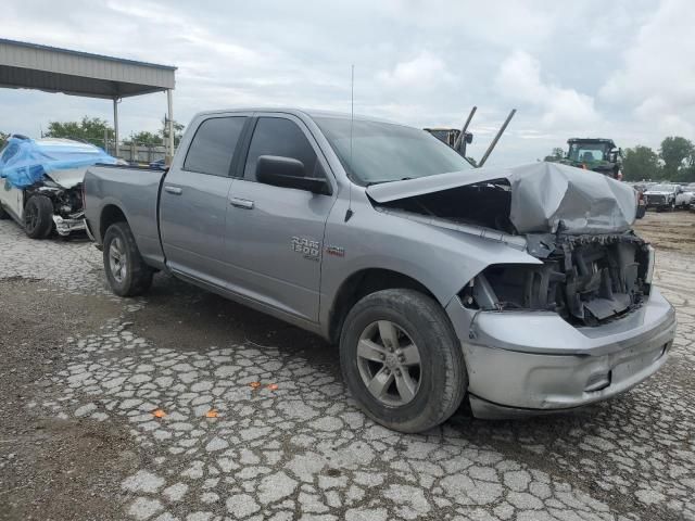 2020 Dodge RAM 1500 Classic SLT