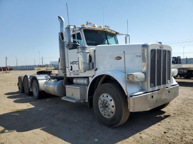 2010 Peterbilt 388