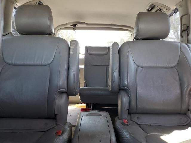 2005 Toyota Sienna XLE