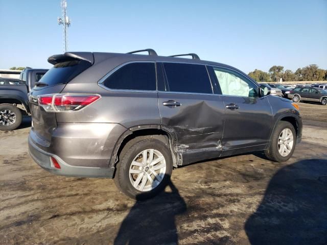 2016 Toyota Highlander LE