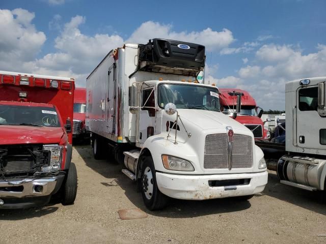 2015 Kenworth Construction T370