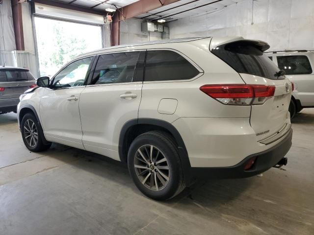 2018 Toyota Highlander SE