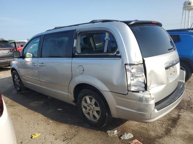 2010 Chrysler Town & Country Touring