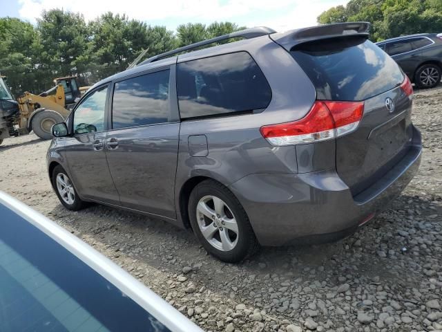 2012 Toyota Sienna LE