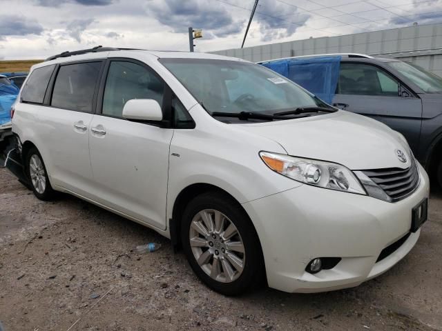 2016 Toyota Sienna XLE