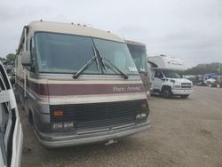 Salvage trucks for sale at Des Moines, IA auction: 1989 Chevrolet P30