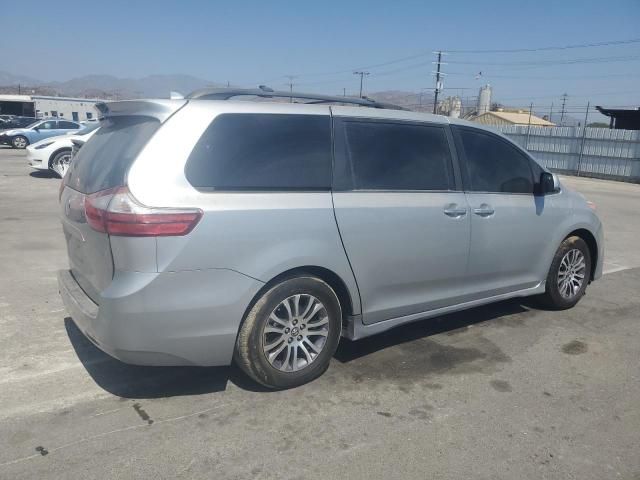 2019 Toyota Sienna XLE