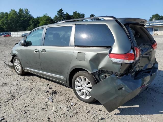 2012 Toyota Sienna LE