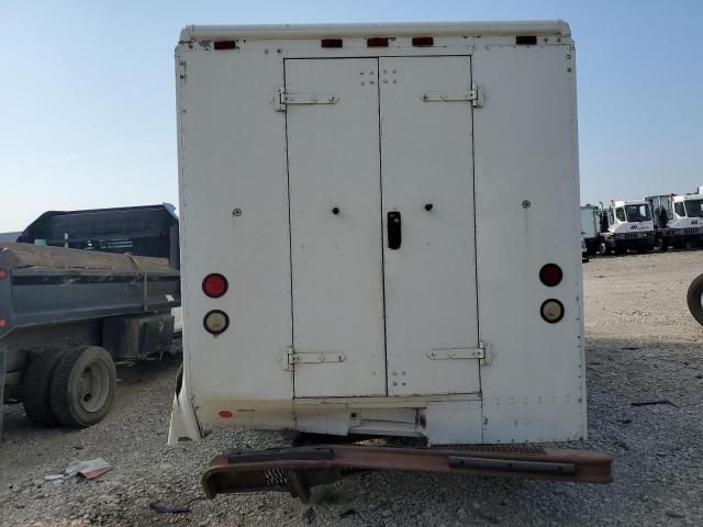 2006 Ford Econoline E350 Super Duty Stripped Chassis