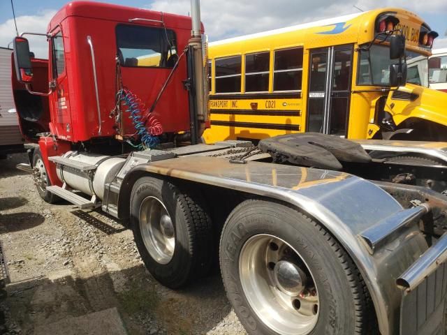 2007 Freightliner Conventional Columbia