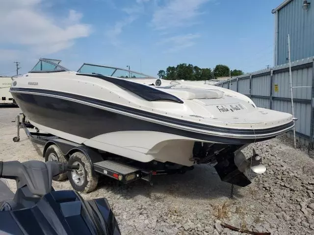 2007 Rinker Boat