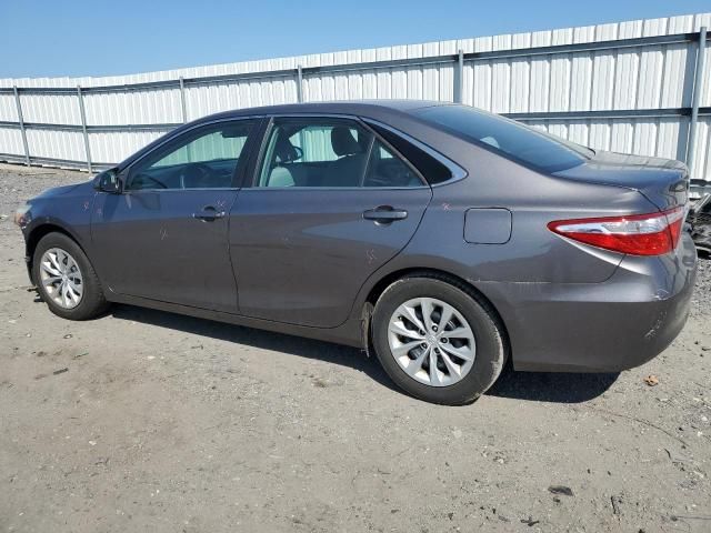 2016 Toyota Camry LE