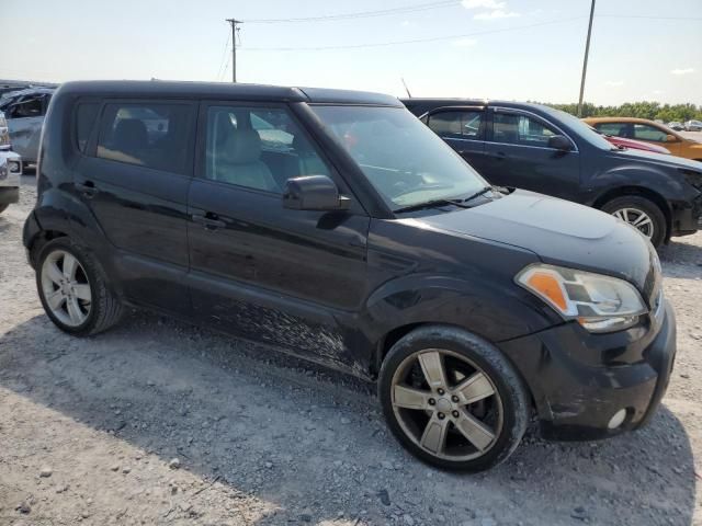 2011 KIA Soul +