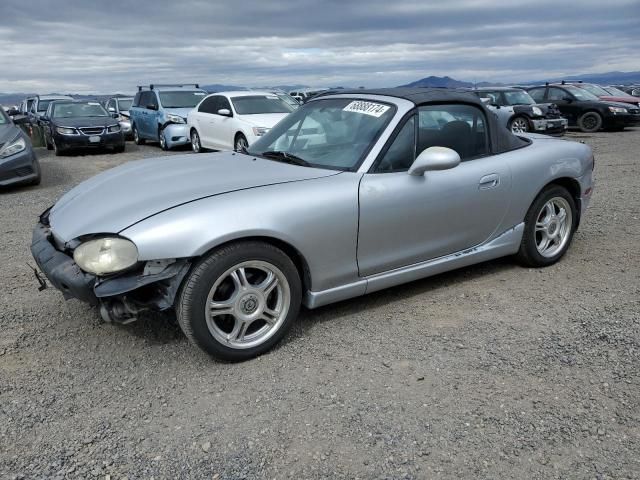 2000 Mazda MX-5 Miata Base