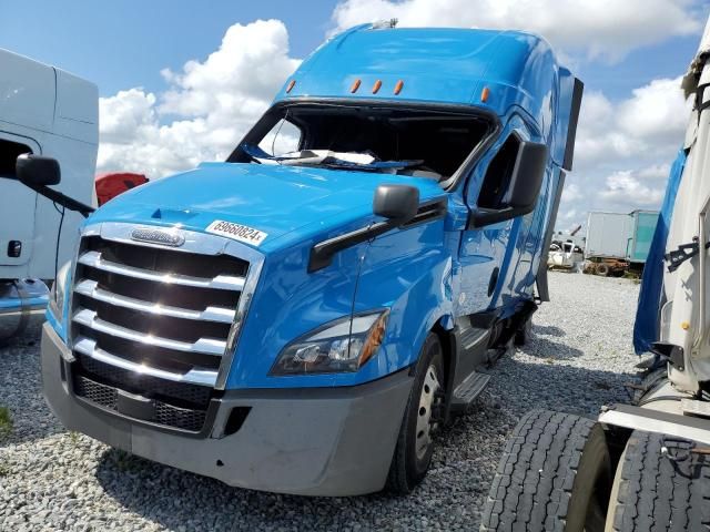 2019 Freightliner Cascadia 126