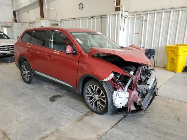 2017 Mitsubishi Outlander SE