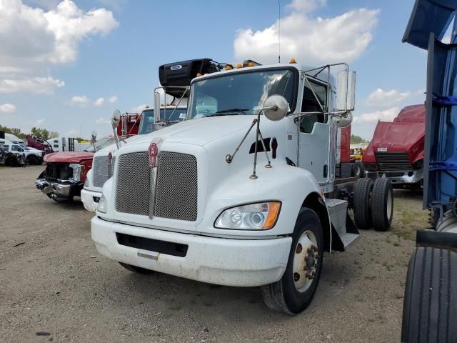 2014 Kenworth Construction T370