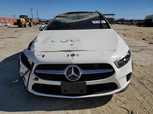 2019 Mercedes-Benz A 220