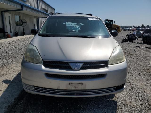 2005 Toyota Sienna CE