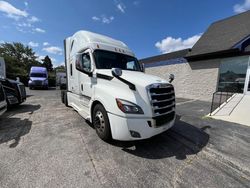 Camiones con título limpio a la venta en subasta: 2022 Freightliner Cascadia 126