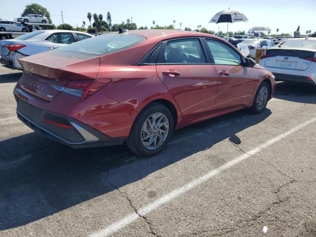 2024 Hyundai Elantra Blue