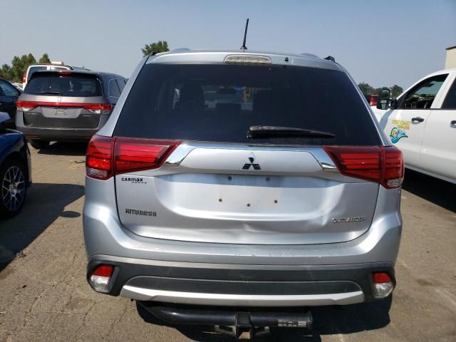 2016 Mitsubishi Outlander SE