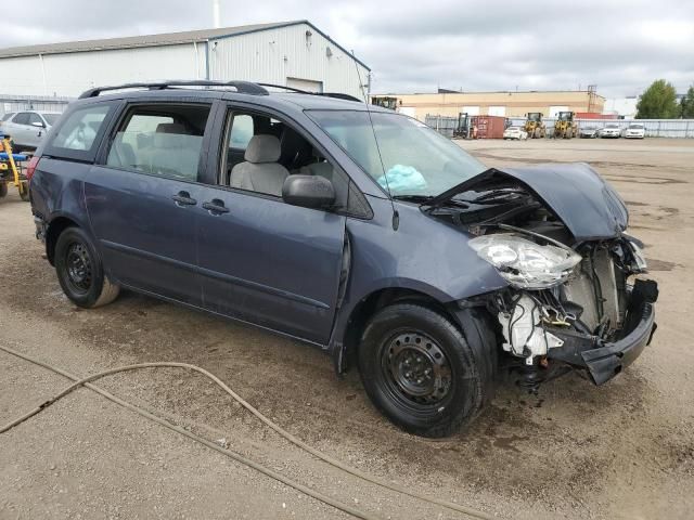 2008 Toyota Sienna CE