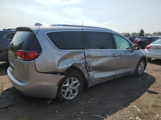 2017 Chrysler Pacifica Touring L Plus