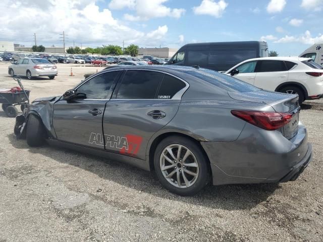 2018 Infiniti Q50 Luxe