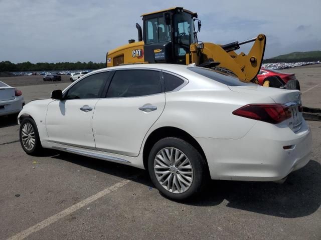 2016 Infiniti Q70 3.7