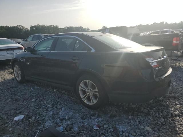 2018 Ford Taurus SEL