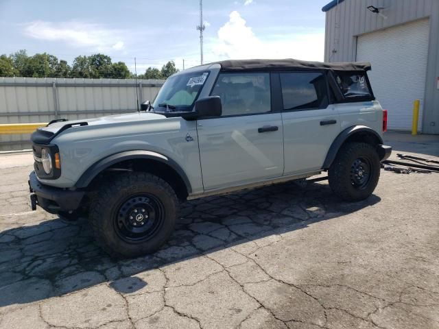 2021 Ford Bronco Base