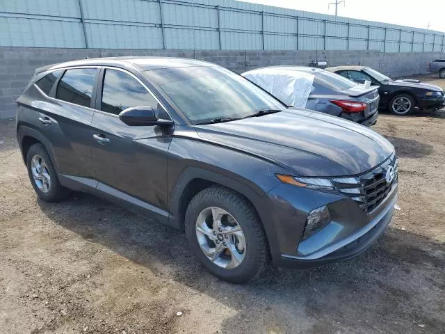 2022 Hyundai Tucson SE