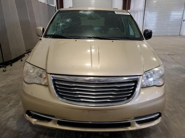 2012 Chrysler Town & Country Touring