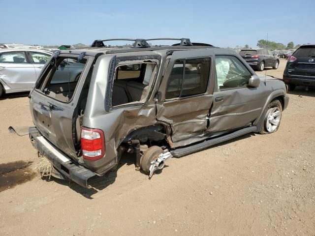 2003 Nissan Pathfinder LE