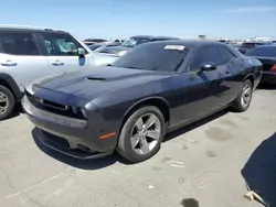 Carros salvage sin ofertas aún a la venta en subasta: 2016 Dodge Challenger SXT