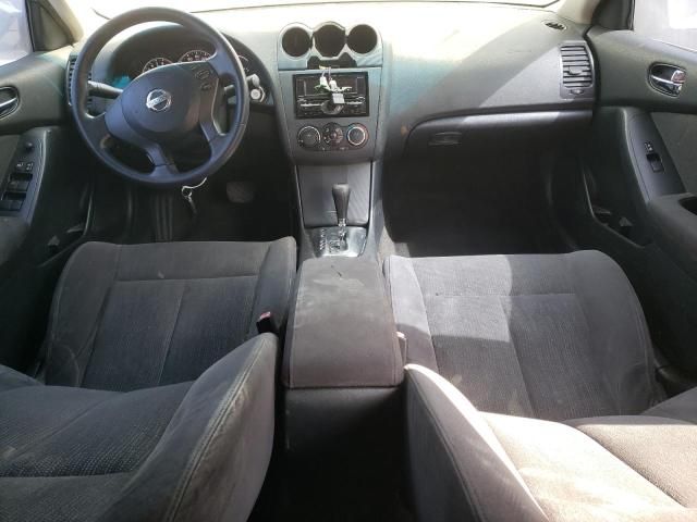 2010 Nissan Altima Base