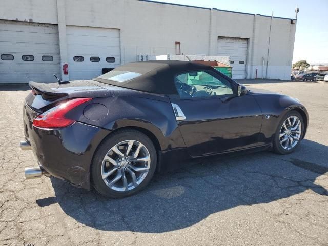 2012 Nissan 370Z Base