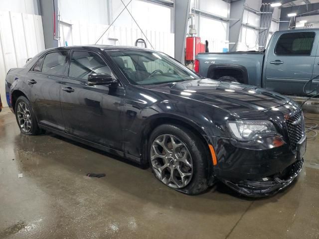 2016 Chrysler 300 S