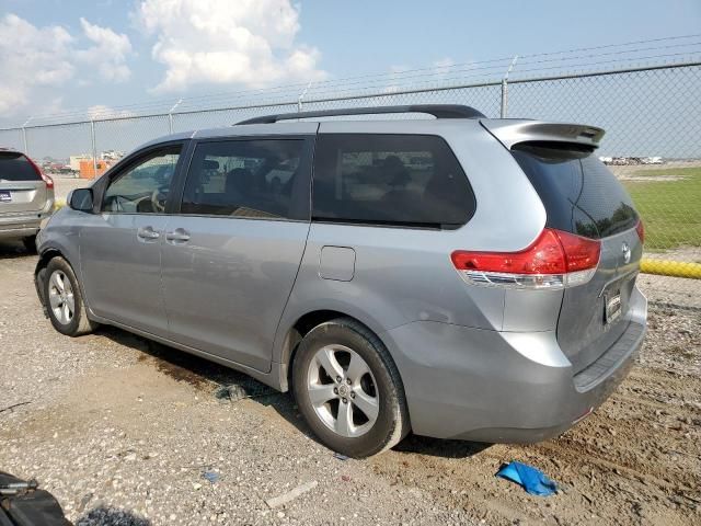 2012 Toyota Sienna LE