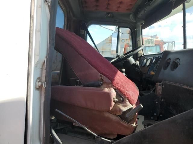 1994 International 9000 9400