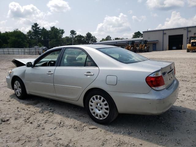 2005 Toyota Camry LE