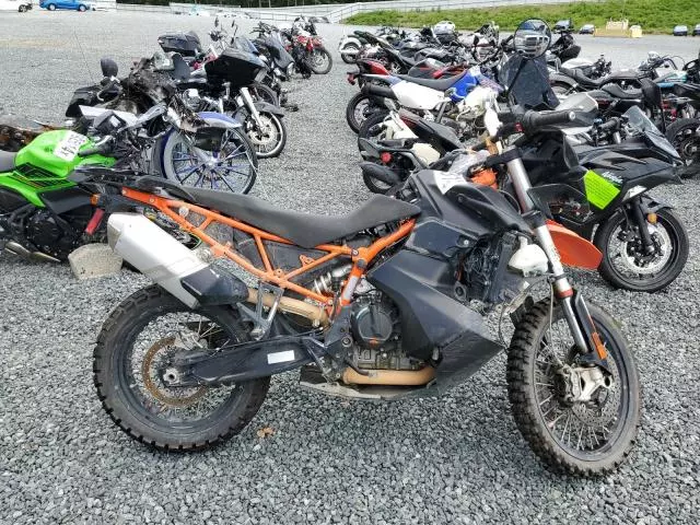 2022 KTM 890 Adventure R