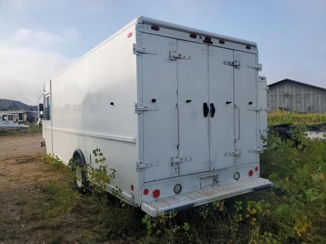 2006 Ford Econoline E450 Super Duty Commercial Stripped Chas