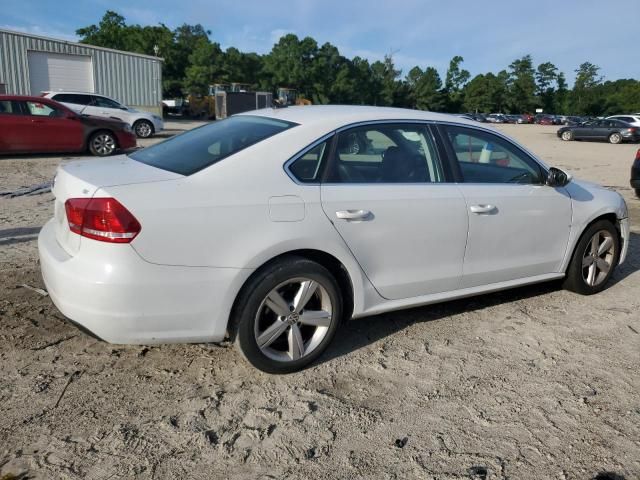 2012 Volkswagen Passat SE