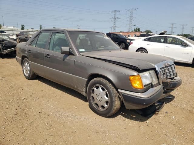 1993 Mercedes-Benz 400 E