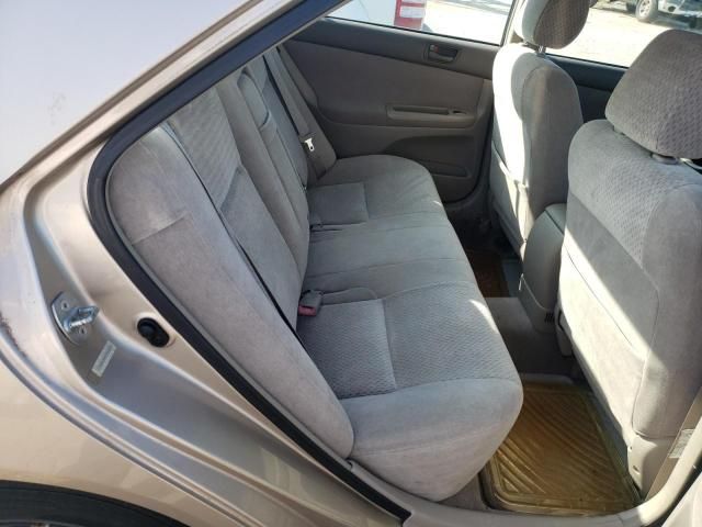 2002 Toyota Camry LE