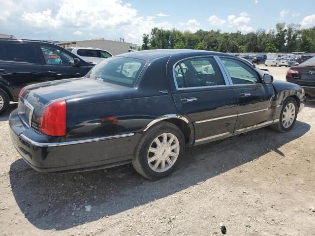 2009 Lincoln Town Car Signature Limited